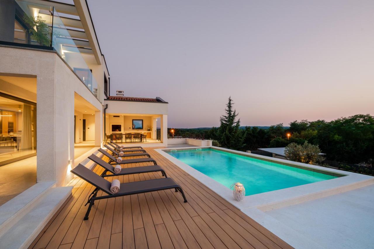 Villa La Guardia Istria ***** Šumber Kültér fotó