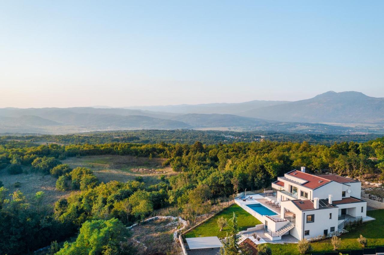 Villa La Guardia Istria ***** Šumber Kültér fotó